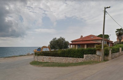Haus erste Reihe zum Meer, Lovrečica